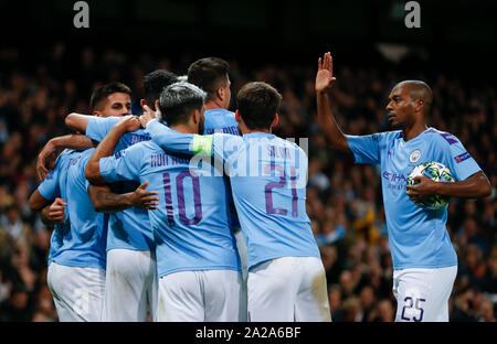 Manchester. 1 Ott 2019. Manchester City i giocatori di celebrare durante la UEFA Champions League Group C match tra Manchester City e Dinamo Zagreb a Manchester in Gran Bretagna il 1 ottobre, 2019. Credito: Han Yan/Xinhua/Alamy Live News Foto Stock