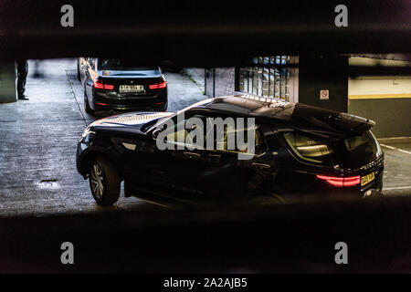 Il principe Harry e Meghan Markle aveva un SUV veicoli importati per la loro visita ufficiale in Sud Africa, visto che dopo la visita di una Città del Capo ONG Foto Stock