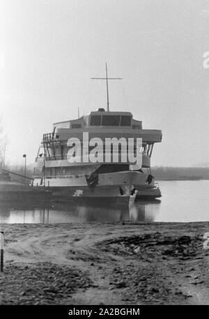 La controversia pubblica oltre la denominazione (presumibilmente) di questa nave austriache della flotta Bodensee è andato giù nella storia come il 'Fussachaffaere' ('affare Fussach'). Il nome " Vorarlberg' ha vinto. Foto Stock