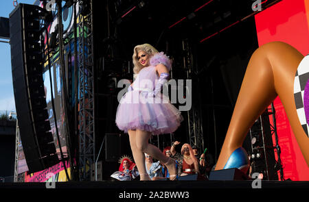 RuPaul Drag Race UK RuVeal a Manchester Pride Live 2019 Foto Stock