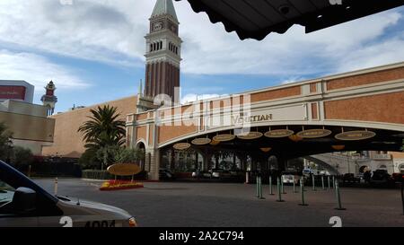 Ingresso con cartello al Venetian Hotel and Casino di Las Vegas, Nevada, 13 marzo 2016. () Foto Stock