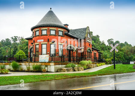 La vecchia stazione ferroviaria , ora ristorante a Goderich uno di Ontario pretties della città in Canada Foto Stock