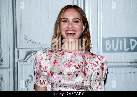 New York, Stati Uniti d'America. 2 Ottobre, 2019. Natalie Portman a costruire la serie di altoparlanti: discutere il nuovo film "Lucy Nel Cielo' a costruire Studio. Credito: Steve Mack/Alamy Live News Foto Stock