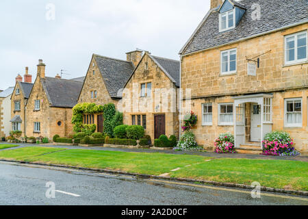 BROADWAY, Regno Unito - 22 settembre 2019: Broadway è a Cotswolds village situato in una zona di straordinaria scenografia e conservazione. Foto Stock