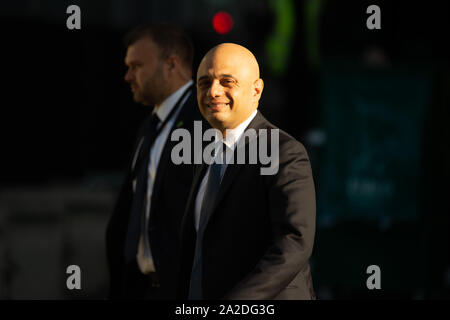 Manchester, Regno Unito. 2 ottobre 2019. Sajid Javid, il Cancelliere dello Scacchiere, durante il congresso del partito conservatore al Manchester Central Convention Complex, Manchester mercoledì 2 ottobre 2019 (credito: P Scaasi | MI News) Credito: MI News & Sport /Alamy Live News Foto Stock