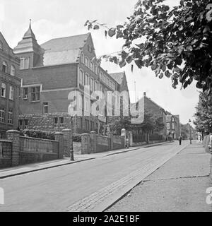 Die Messer- und Scherenfabrik Louis Perlmann in Solingen, Deutschland 1930er Jahre. Posate Azienda di Louis Perlmann a Solingen, Germania 1930s. Foto Stock