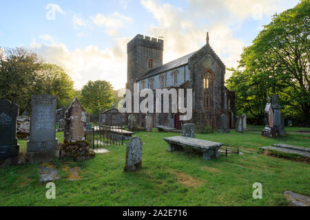 Kilmartin Chiesa Parrocchiale e il cimitero, Argyll, Scozia Foto Stock