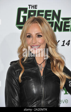 LOS ANGELES, CA. 10 gennaio 2011: Taylor Armstrong (reale casalinghe di Beverly Hills) presso il Los Angeles premiere di 'il Hornet verde' a Grauman's Chinese Theater di Hollywood. © 2011 Paul Smith / Featureflash Foto Stock