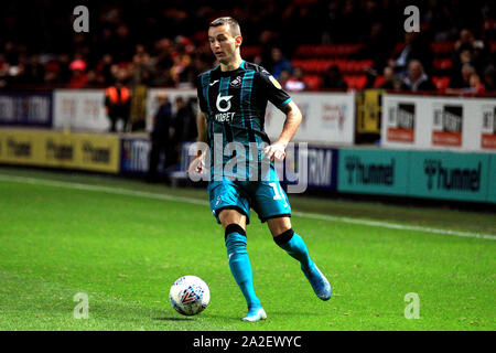 Londra, Regno Unito. 02oct, 2019. Bersant Celina di Swansea City in azione. EFL Skybet partita in campionato, Charlton Athletic v Swansea City a valle a Londra il Mercoledì 2 ottobre 2019. Questa immagine può essere utilizzata solo per scopi editoriali. Solo uso editoriale, è richiesta una licenza per uso commerciale. Nessun uso in scommesse, giochi o un singolo giocatore/club/league pubblicazioni. pic da Steffan Bowen/Andrew Orchard fotografia sportiva/Alamy Live news Credito: Andrew Orchard fotografia sportiva/Alamy Live News Foto Stock