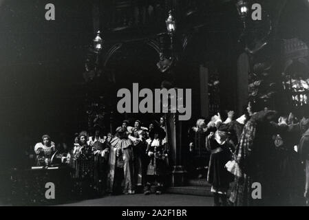 Aufführung im Opernhaus nella Rom; Italien 1940er Jahre. Prestazioni nell'opera di Roma; Italia 1940s. Foto Stock
