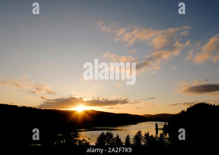 Vista di Lake Vyrnwy al tramonto dal Lake Vyrnwy hotel Foto Stock