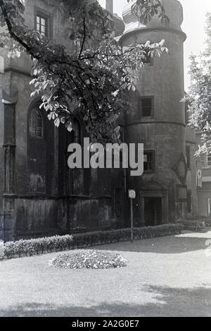 Ein Ausflug nach Neustadt an der Weinstrasse, Deutsches Reich 1930er Jahre. Una escursione a Neustadt an der Weinstrasse; Germania 1930s. Foto Stock