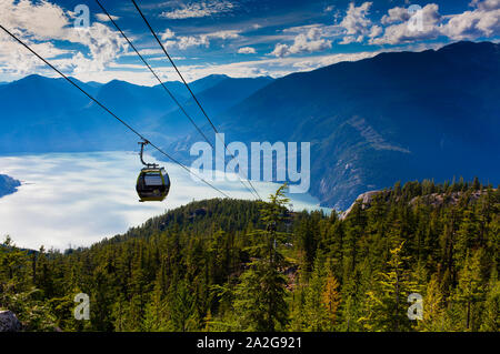 Sea to Sky gondola su Howe Sound, Squamish, BC Foto Stock