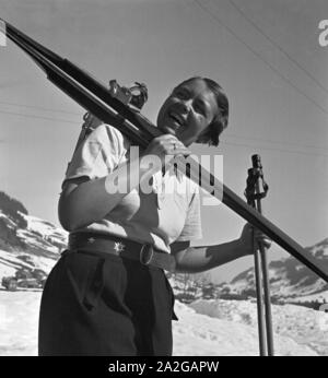 Ein Ausflug nach Mittelberg in Österreich, Deutsches Reich 1930er Jahre. Un viaggio a Mittelberg in Austria, Germania 1930s. Foto Stock