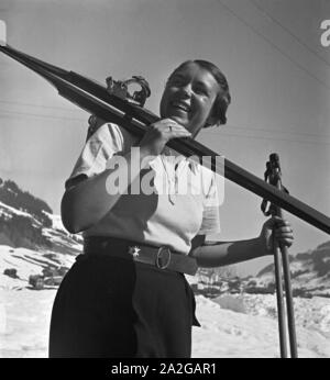 Ein Ausflug nach Mittelberg in Österreich, Deutsches Reich 1930er Jahre. Un viaggio a Mittelberg in Austria, Germania 1930s. Foto Stock