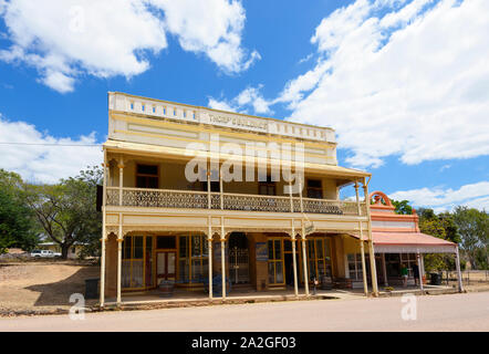 Storico di Thorp edificio nel patrimonio-elencati di piccola città rurale di Ravenswood, Queensland, QLD, Australia Foto Stock