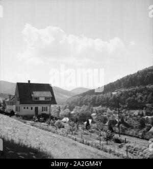 Ein Ausflug nach Bad Rippoldsau Schapbach, Deutsches Reich 1930er Jahre. Un viaggio a Bad Rippoldsau Schapbach, Germania 1930s. Foto Stock