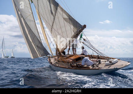 Nin Sail yacht, durante la regata nel Golfo di Imperia, Italia Foto Stock