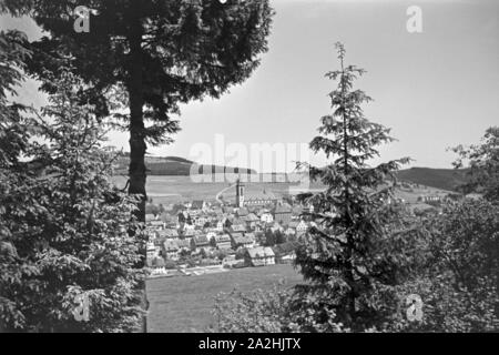 Eine Reise durch den Schwarzwald, Neustadt, Deutsches Reich 1930er Jahre. Un viaggio attraverso la Foresta Nera, Neustadt, Germania 1930s. Foto Stock