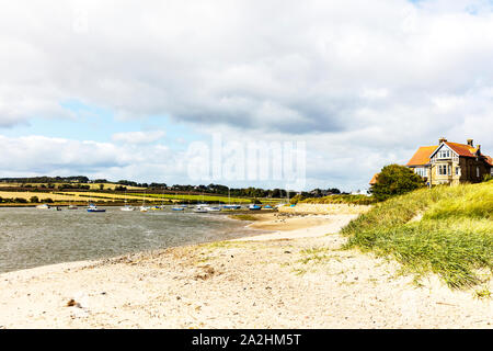 Barche ormeggiate Alnmouth Fiume Aln Esturay Northumberland Inghilterra, Alnmouth Village, Alnmouth, villaggio, Northumberland, Regno Unito, Inghilterra, barche ormeggiate Aln Regno Unito Foto Stock