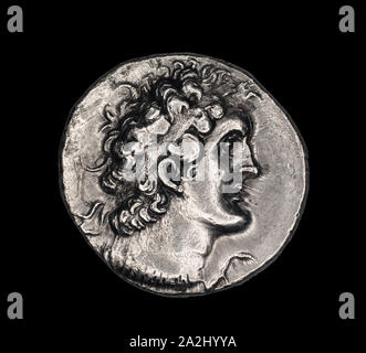 Tetradrachm (moneta) raffigurante Tolomeo VIII Euergetes, 146/145 BC, regno di Tolomeo VIII Euergetes (146-116 BC), Greco-Egyptian, Egitto, argento, Diam. 2.7 cm, 13,91 g Foto Stock