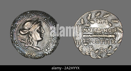 Tetradrachm (moneta) raffigurante un Macedone scudo con la dea Artemide, 158/149 BC, romana, coniate in Amphipolis, Impero Romano, argento, Diam. 3.1 cm, 16,76 g Foto Stock