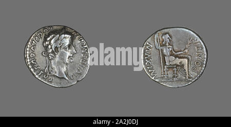 Denario (moneta) raffigurante l'imperatore Augusto, annuncio 14/37, romana, coniata a Lione, Impero Romano, argento, Diam. 1,8 cm, 3,60 g Foto Stock