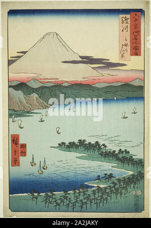 Suruga provincia: il boschetto di pini a Miho (Suruga, Miho no matsubara), dalla serie luoghi famosi in sessanta-odd province (Rokujuyoshu meisho zue), 1853, Utagawa Hiroshige 歌川 広重, Giapponese, 1797-1858, Giappone, Color woodblock stampa, Oban Foto Stock