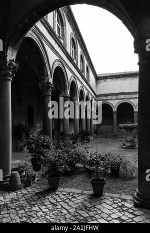 Orvieto (Italia) - La bella cittadina etrusca e medievale nella regione Umbria, Italia centrale, con un bel centro storico Foto Stock