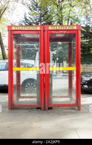 Qui WiFi telefono chiosco in Notting Hill Gate, London, Regno Unito Foto Stock