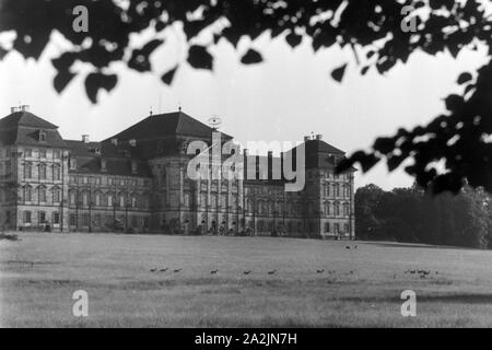 Eine Reise nach Zum Schloss Weißenstein in Pommersfeld, Deutsches Reich 1930er Jahre. Un viaggio a Weissenstein Palace di Pommersfeld, Germania 1930s. Foto Stock