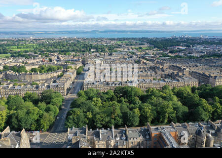 Antenna fuco vista del centro di Edimburgo Foto Stock