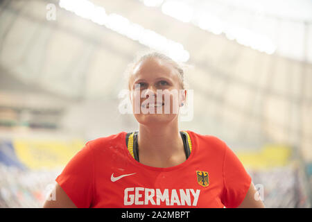 Doha, Katar. 02oct, 2019. Sara GAMBETTA (Germania). Qualifica colpo messo donne su 02.10.2019 mondiali di atletica 2019 a Doha/Qatar, dal 27.09. - 10.10.2019. | Utilizzo di credito in tutto il mondo: dpa/Alamy Live News Foto Stock