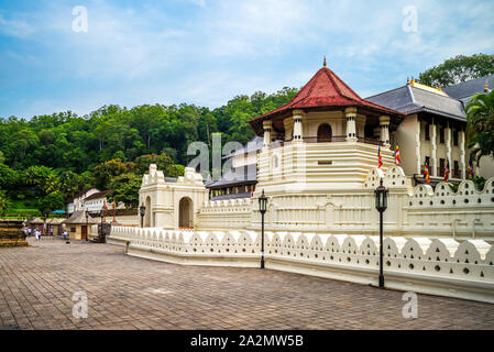 Tempio della Sacra Reliquia del Dente, Kandy, Sri lanka Foto Stock