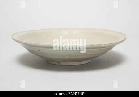 Sconosciuto (cinese), tazza, 960/1279, gres, Altezza: 1 3/4 in. (4.4 cm Foto Stock