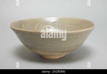 Sconosciuto (cinese), tazza, 960/1279, porcellana, Altezza: 2 3/4 in. (7 cm Foto Stock