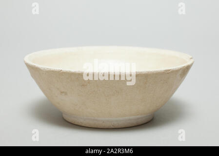 Sconosciuto (cinese), tazza, 960/1279, Altezza: 1 3/4 in. (4,5 cm Foto Stock