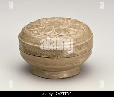 Casella di coperte, 618-906, gres (changsha Ware), Diam: 3-1/8 in., Arte Asiatica Foto Stock