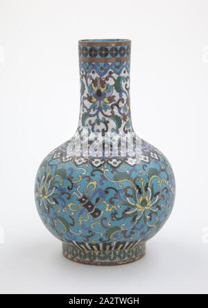 Vaso, smalto cloisonne, 7-3/4 x 4-1/2 (diam.)., Arte Asiatica Foto Stock