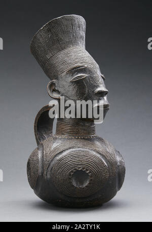 Vaso, Mangbetu persone, xx secolo, ceramica, 11-3/16 in., Arte Africana Foto Stock