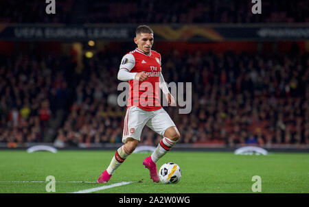 Londra, Regno Unito. 03 ott 2019. Lucas Torreira di Arsenal durante la UEFA Europa League match tra Arsenal e Standard Liege a Emirates Stadium di Londra, Inghilterra il 3 ottobre 2019. Foto di Andrea Aleks. Credito: prime immagini multimediali/Alamy Live News Foto Stock