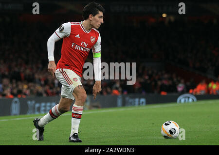 Londra, Regno Unito. 03 ott 2019. Hector Bellerin dell'Arsenal in azione. La UEFA Europa League, gruppo F, Arsenal v Standard Liege a Emirates Stadium di Londra il giovedì 3 ottobre 2019. Questa immagine può essere utilizzata solo per scopi editoriali. Solo uso editoriale, è richiesta una licenza per uso commerciale. Nessun uso in scommesse, giochi o un singolo giocatore/club/league pubblicazioni . pic da Steffan Bowen/Andrew Orchard fotografia sportiva/Alamy Live news Credito: Andrew Orchard fotografia sportiva/Alamy Live News Foto Stock