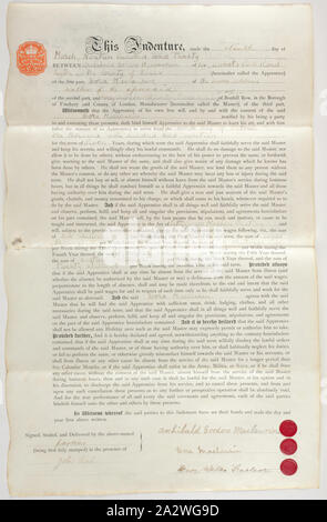 Indenture - apprendistato, AG Maclaurin, 9 Ott 1919, Indenture per l'apprendistato firmato tra Archibald Gordon Maclaurin e Henry Walter Scarlett, Segretario di Thomas de la Rue di Londra per un periodo di 7 anni a partire dal 9 ottobre 1919. Vi è una piegatura esterna notazione per quanto riguarda il completamento con successo dell'apprendistato su 11 Ottobre 1926. Archibald Gordon Maclaurin è nato nel 1904 in Westham Londra. Ha addestrato come una stampante e cercare lavoro Foto Stock