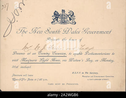 Invito - al signor W. J. Ferris & Lady, escursione serale, Macquarie Light House via Watson Bay, Sydney, 1898-1901, invito rivolto il Signor William John Ferris e Lady dal governo del Nuovo Galles del Sud. Esso invita il giovane a partecipare a un'escursione serale per abilitare i parlamentari a visitare la Macquarie Light House via Watson Bay su 31st. Nessun anno è dato anche se è presumibilmente mentre lui era un membro del Parlamento europeo tra il 1898-1901. Parte di una raccolta di fotografie e documenti relativi a William Foto Stock