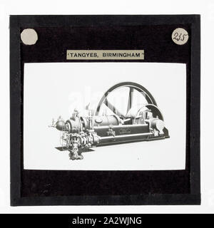 Lantern Slide - Tangyes Ltd, motore a gas, circa 1910, uno dei 239 glass lantern slide raffiguranti i prodotti fabbricati da Tangyes ingegneri limitato di Birmingham, Inghilterra. Le immagini includono vari prodotti come motori, pompe centrifughe, pompe idrauliche, produttori di gas, materiali testing machines, presse, macchine utensili, martinetti idraulici ecc. Tangyes era una società che operava da 1857 a 1957. Esse hanno prodotto una grande varietà di ingegneria Foto Stock