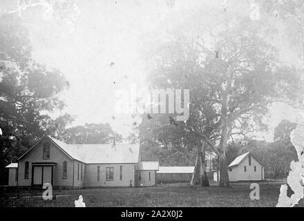 Negativo - 'Warrock' Stazione, quartiere Casterton, Victoria, circa 1900, edifici su 'Warrock' station Foto Stock