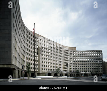 Robert C. Weaver Edificio Federale, sede del HUD, U.S. Reparto di Albergare e Sviluppo Urbano, Washington, D.C. Foto Stock