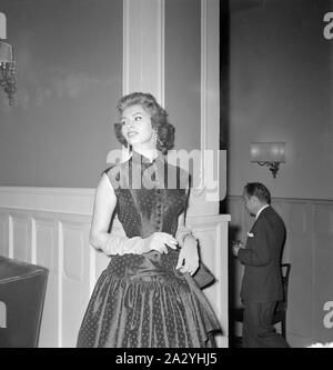 Sophia Loren. Attrice italiana, mostrato durante la visita di Stoccolma in Svezia nel dicembre 1955. Foto Stock