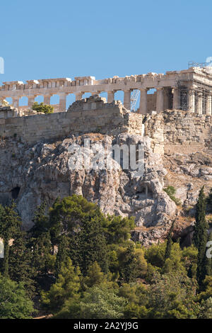 Tempio dell'Acropoli di Atene Atene visto dall'Agora in Grecia Foto Stock