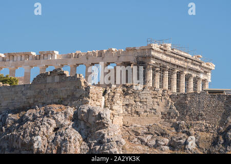 Tempio dell'Acropoli di Atene Atene visto dall'Agora in Grecia Foto Stock